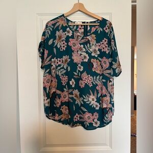 Maurice’s Floral Short Sleeve Blouse, Size 1x, Like New